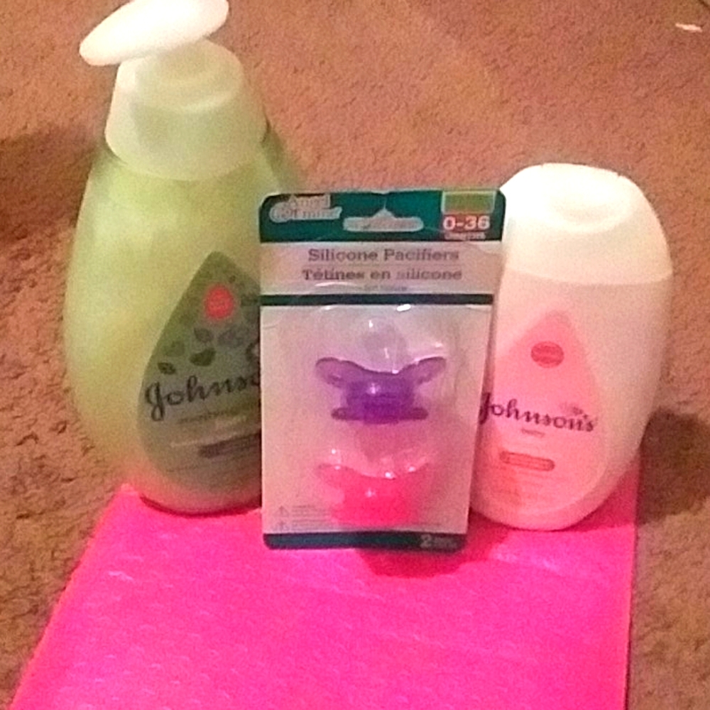 👀👶 Eye Catching Baby Supplies & Pacifers 2